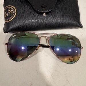 Ray-Ban Aviator Sunglasses with Green and Blue Lenses